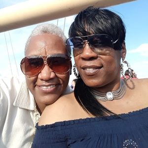 Meet your Posher, Paula